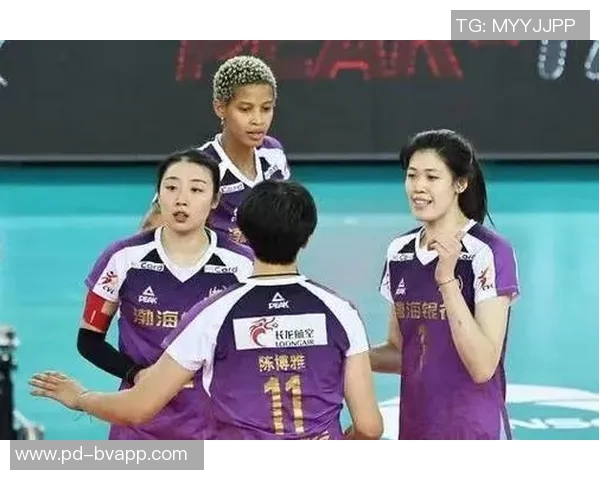 多特蒙德迎来新血液三名U17小将参与训练17岁后腰卡巴有望首秀德甲