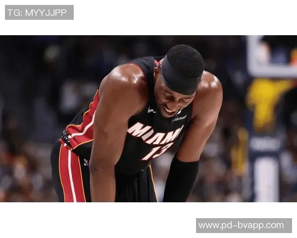 阿德巴约盛赞哈克斯实力非凡期待他争夺最佳第六人荣誉